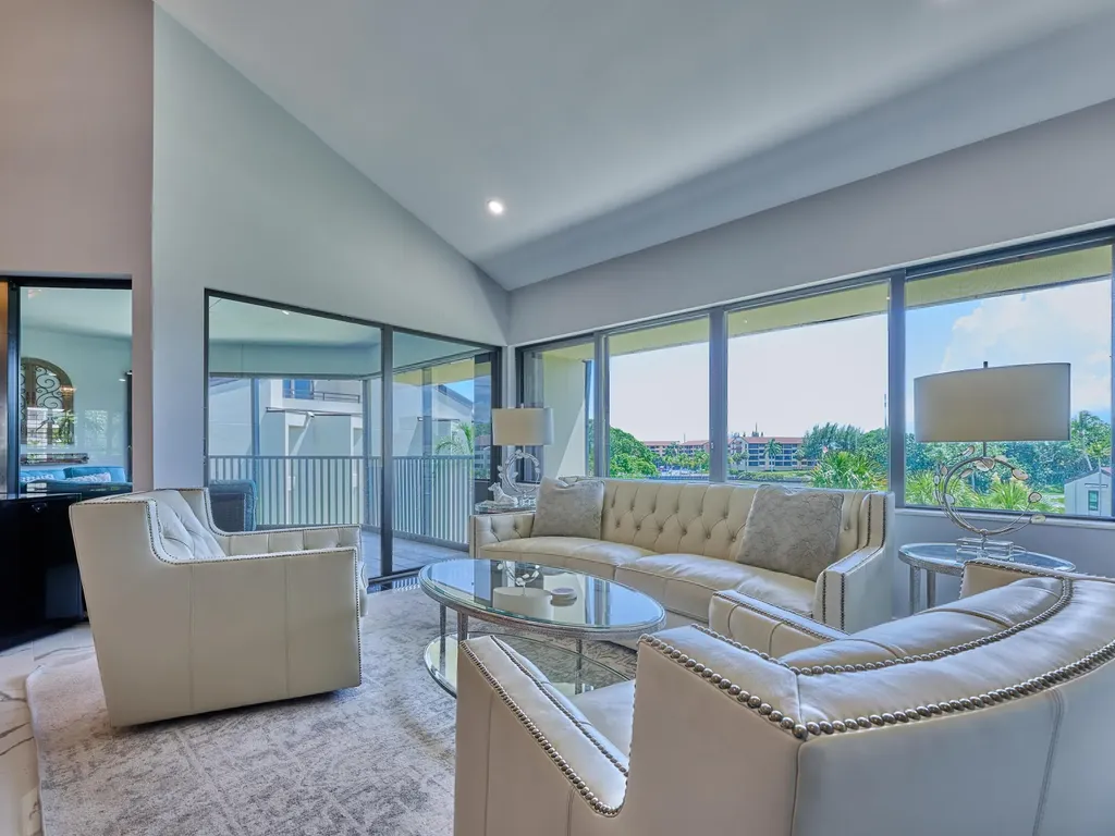 1117 Marine Way E North Palm Beach FL 33408