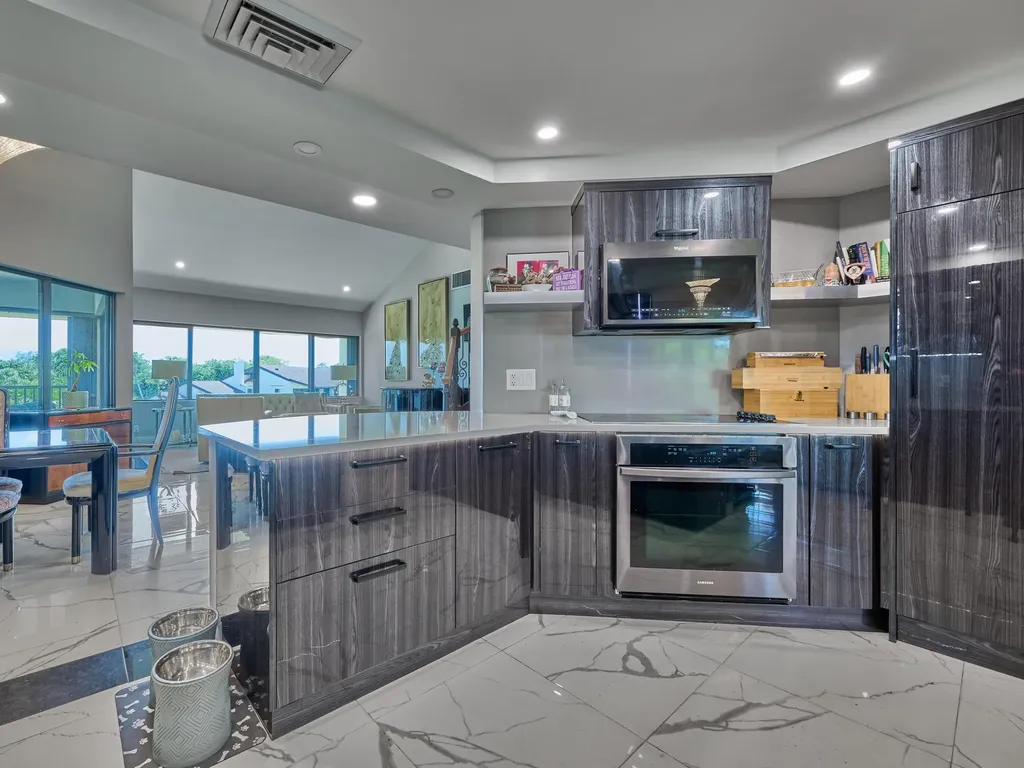 1117 Marine Way E North Palm Beach FL 33408