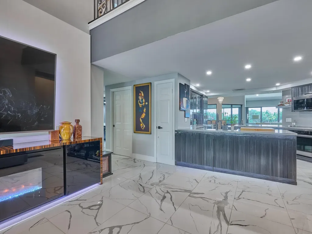 1117 Marine Way E North Palm Beach FL 33408