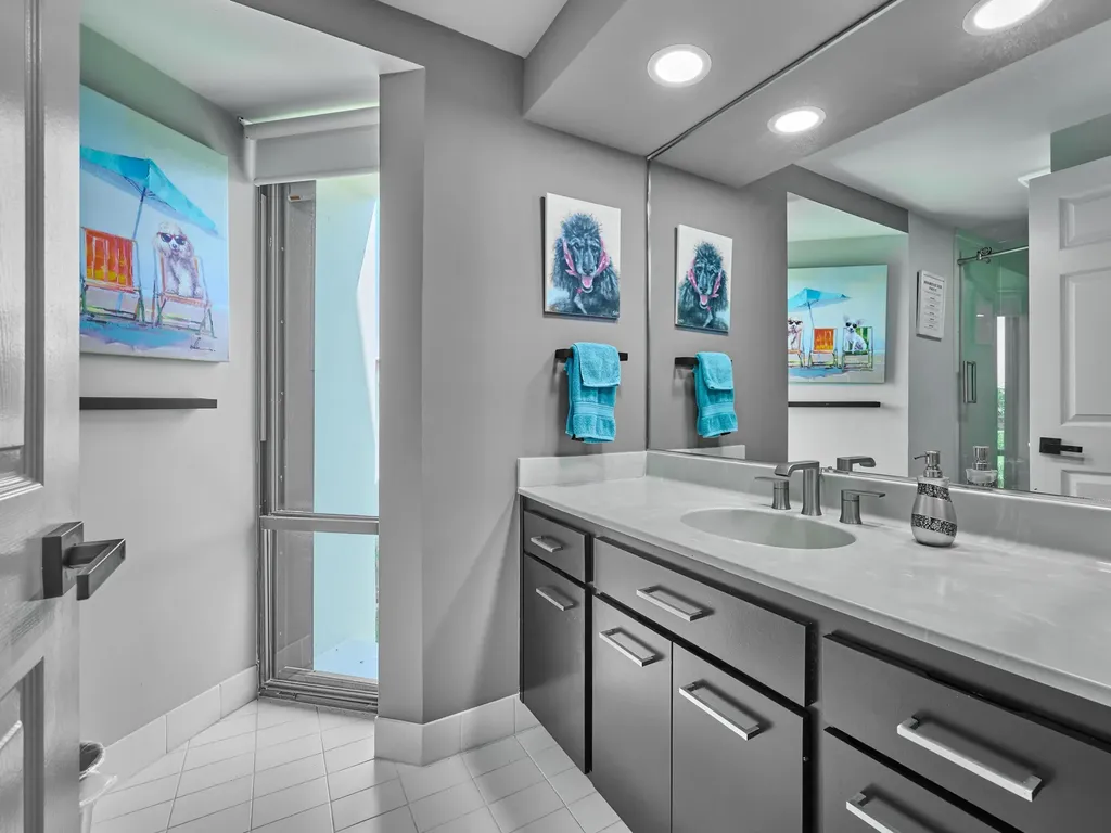 1117 Marine Way E North Palm Beach FL 33408