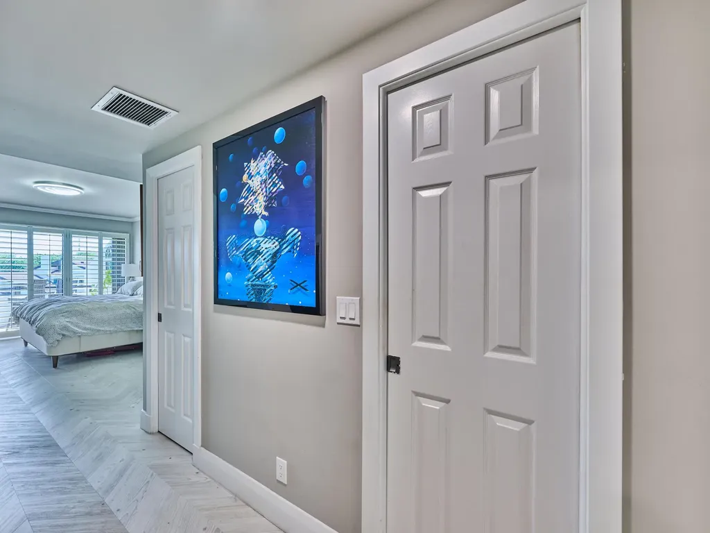 1117 Marine Way E North Palm Beach FL 33408