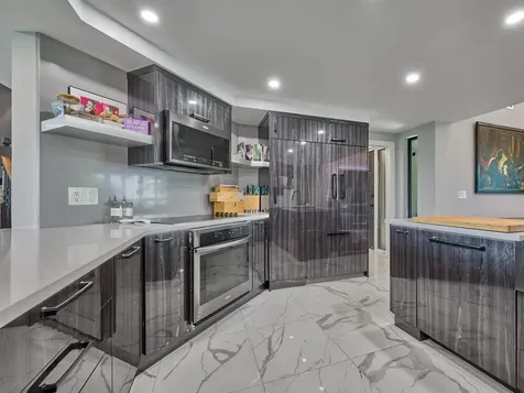 1117 Marine Way E North Palm Beach FL 33408