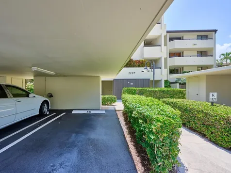 1117 Marine Way E North Palm Beach FL 33408