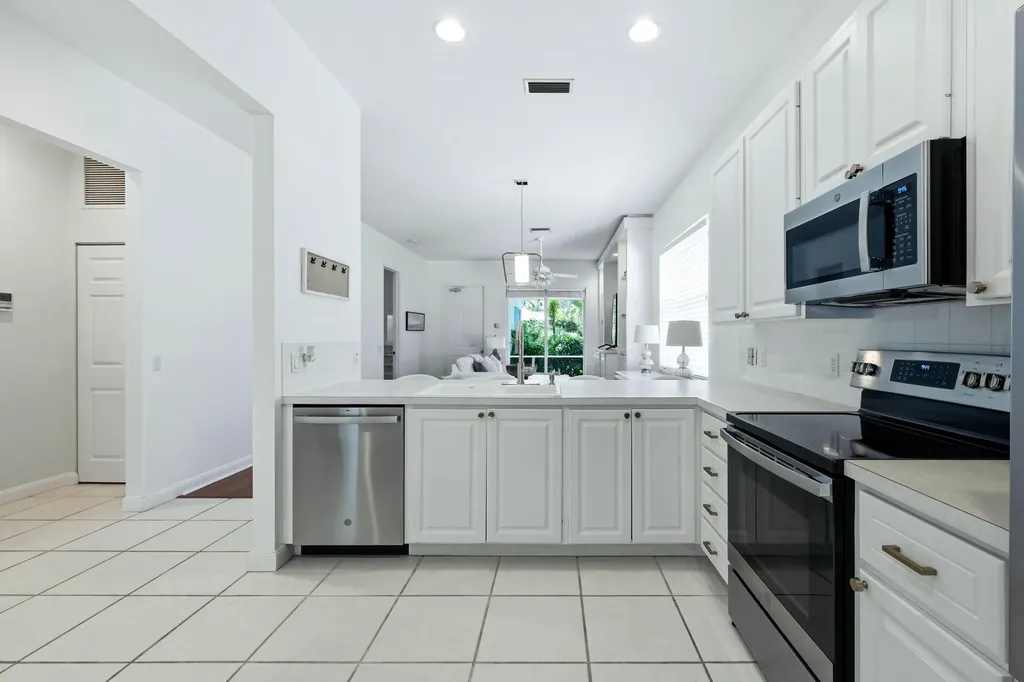 301 Newhaven Boulevard Jupiter FL 33458