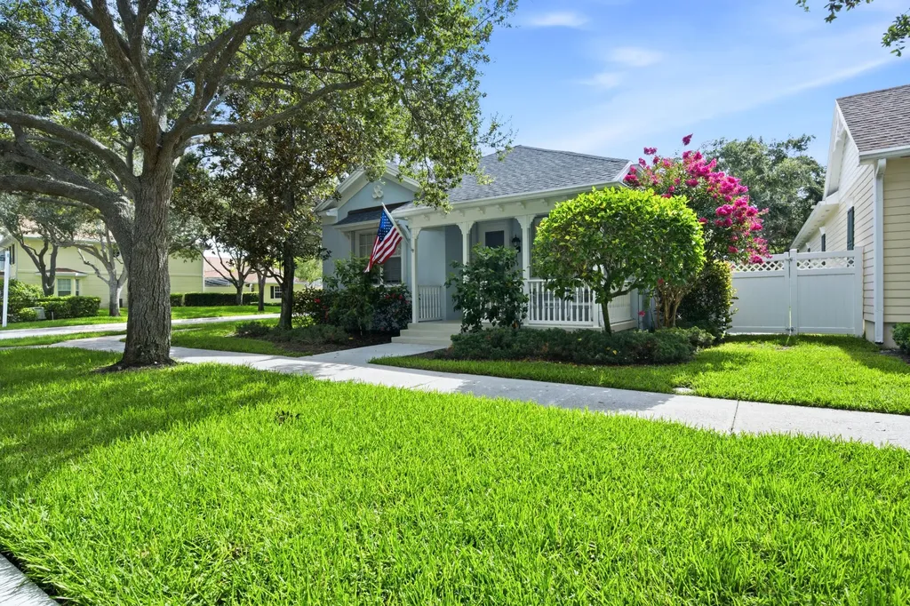 301 Newhaven Boulevard Jupiter FL 33458