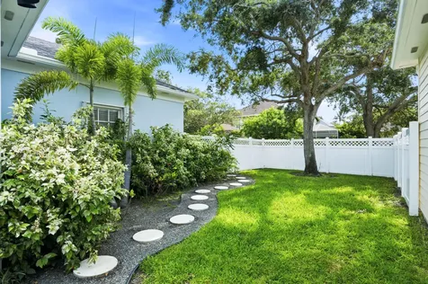 301 Newhaven Boulevard Jupiter FL 33458
