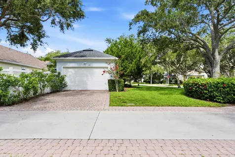 301 Newhaven Boulevard Jupiter FL 33458