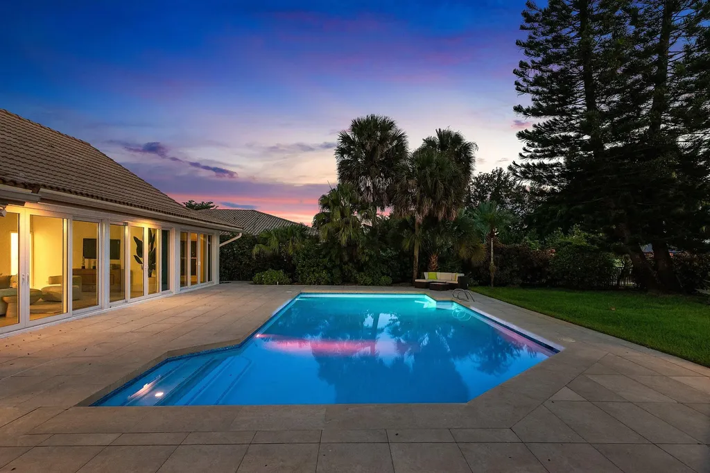 654 Pine Lake Drive Delray Beach FL 33445