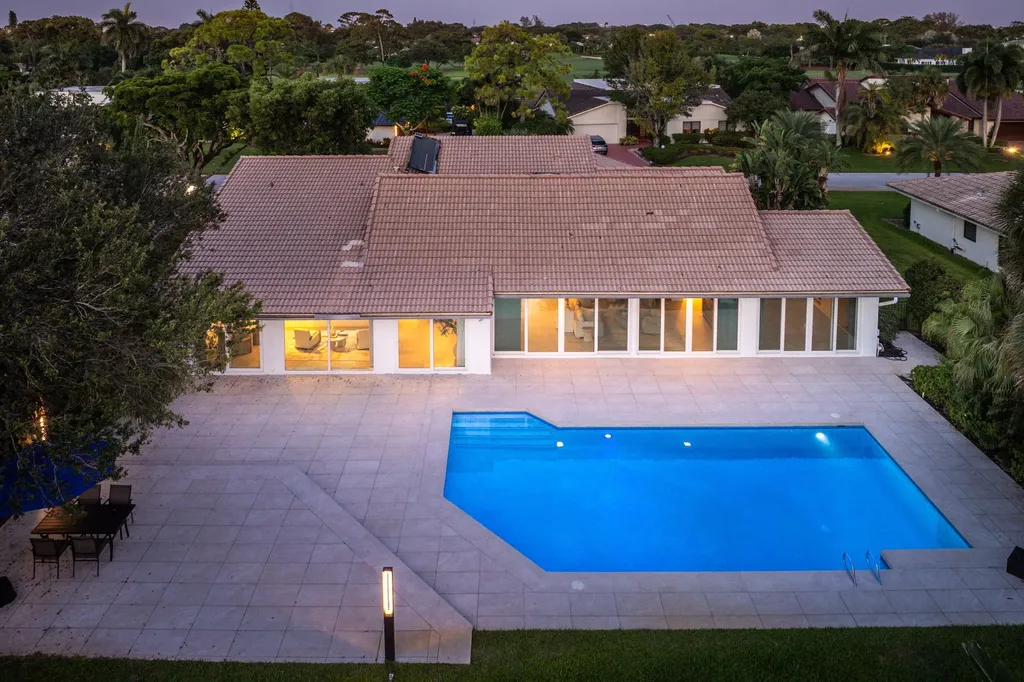 654 Pine Lake Drive Delray Beach FL 33445