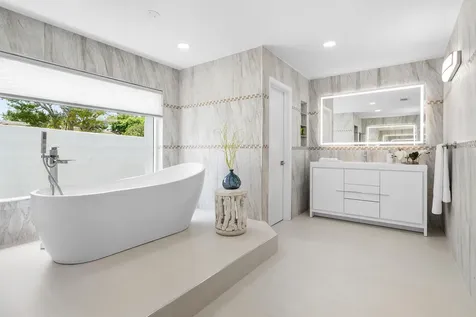 654 Pine Lake Drive Delray Beach FL 33445