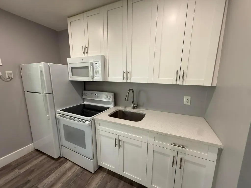 2724 NW 6th Court Fort Lauderdale FL 33311