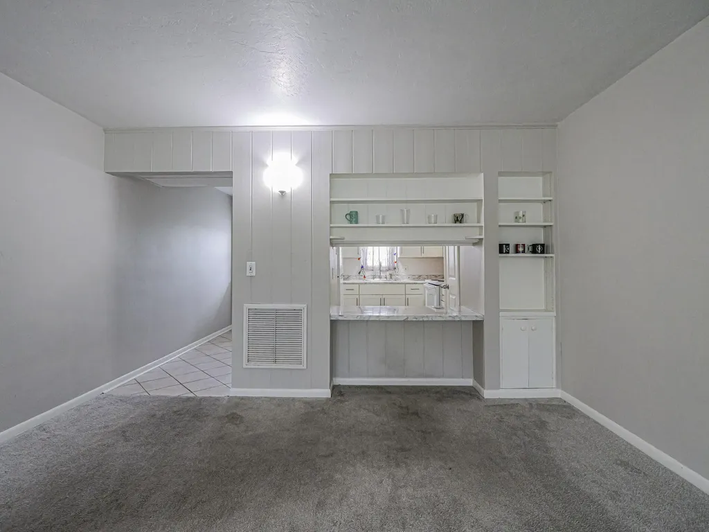 677 Royal Palm Boulevard Vero Beach FL 32960
