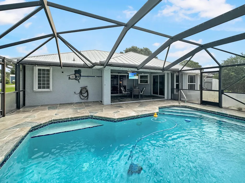 4105 Smokey Pines Court Fort Pierce FL 34951