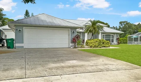 4105 Smokey Pines Court Fort Pierce FL 34951