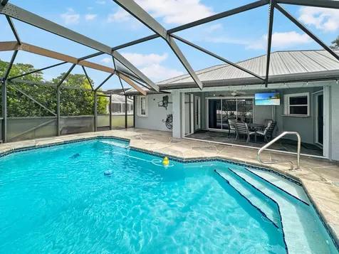 4105 Smokey Pines Court Fort Pierce FL 34951