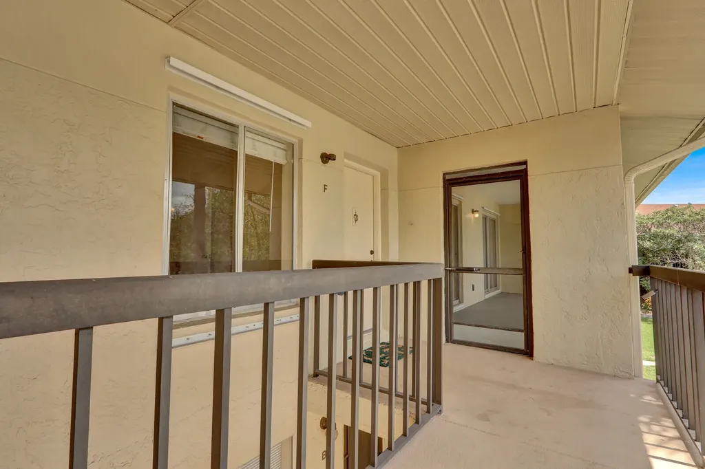 6563 Chasewood Drive Jupiter FL 33458