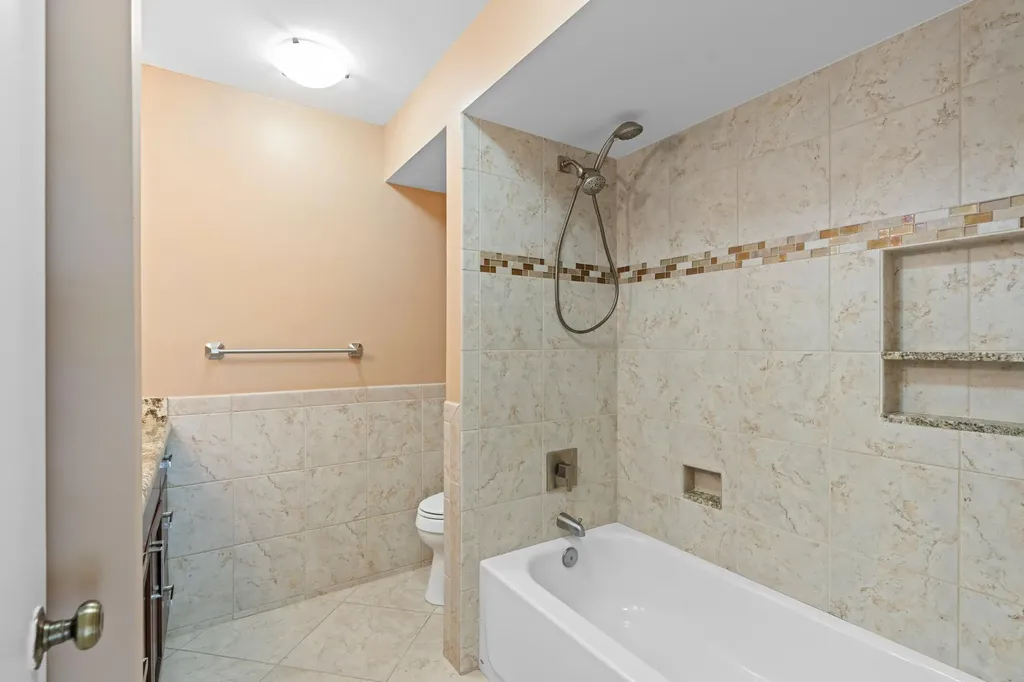200 Brackenwood Terrace Palm Beach Gardens FL 33418