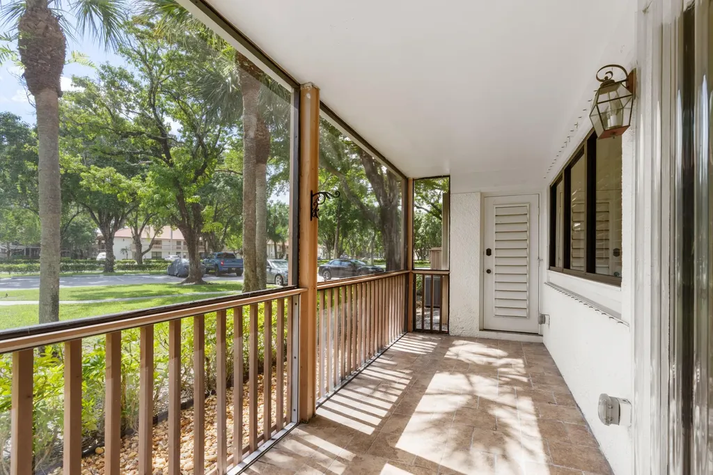200 Brackenwood Terrace Palm Beach Gardens FL 33418
