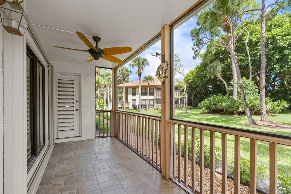 200 Brackenwood Terrace Palm Beach Gardens FL 33418