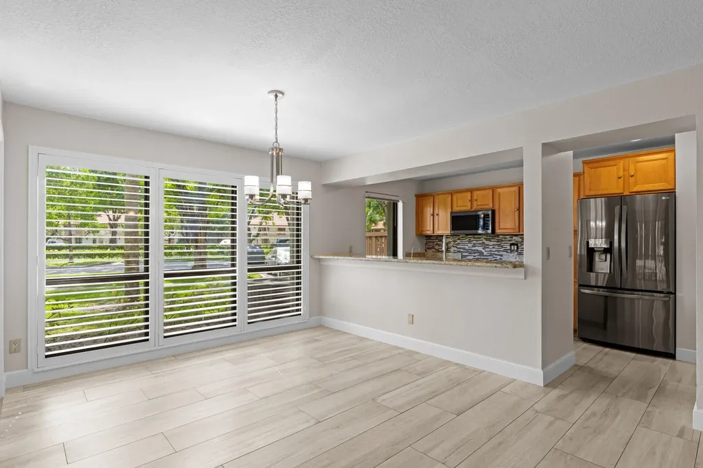 200 Brackenwood Terrace Palm Beach Gardens FL 33418