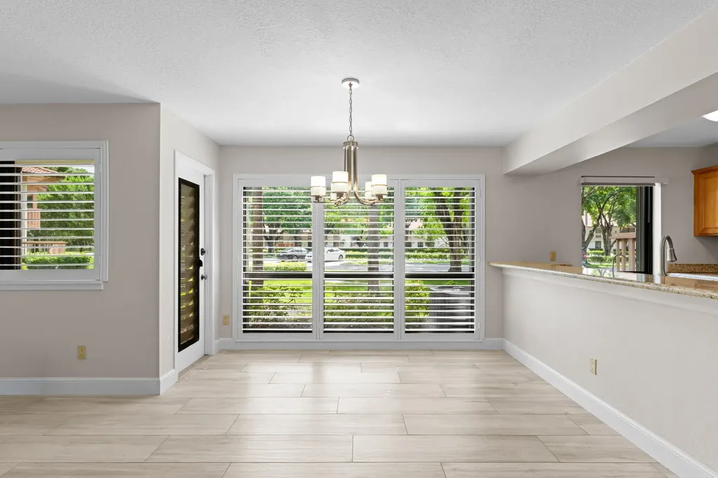 200 Brackenwood Terrace Palm Beach Gardens FL 33418