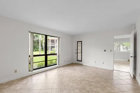 200 Brackenwood Terrace Palm Beach Gardens FL 33418