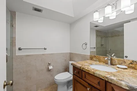200 Brackenwood Terrace Palm Beach Gardens FL 33418
