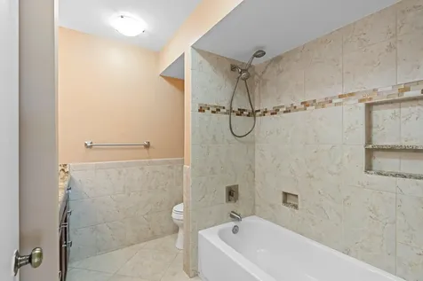 200 Brackenwood Terrace Palm Beach Gardens FL 33418