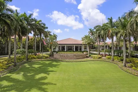 200 Brackenwood Terrace Palm Beach Gardens FL 33418