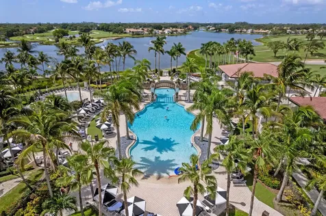 200 Brackenwood Terrace Palm Beach Gardens FL 33418