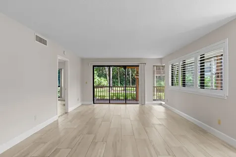 200 Brackenwood Terrace Palm Beach Gardens FL 33418
