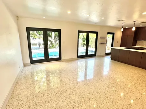 2001 N Victoria Park Road Fort Lauderdale FL 33305