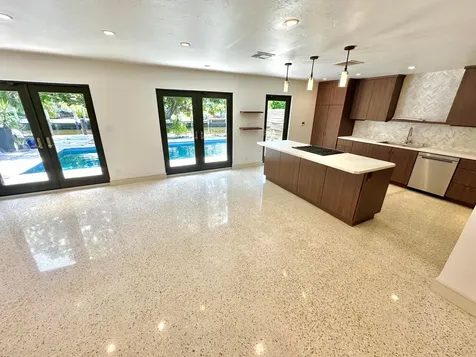 2001 N Victoria Park Road Fort Lauderdale FL 33305