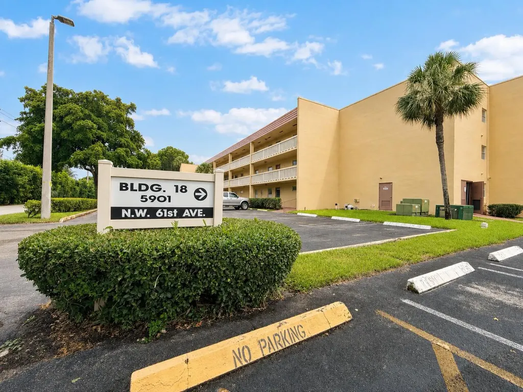 5901 NW 61st Avenue Tamarac FL 33319