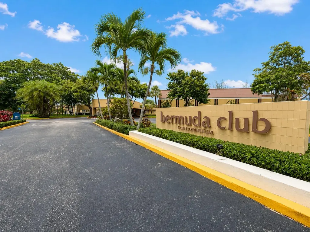 5901 NW 61st Avenue Tamarac FL 33319