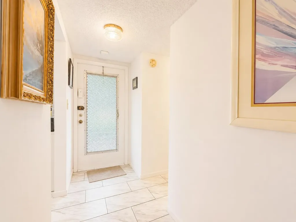 5901 NW 61st Avenue Tamarac FL 33319