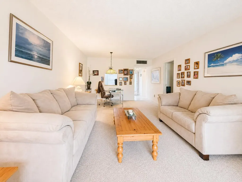 5901 NW 61st Avenue Tamarac FL 33319