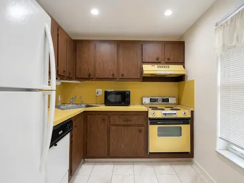 5901 NW 61st Avenue Tamarac FL 33319