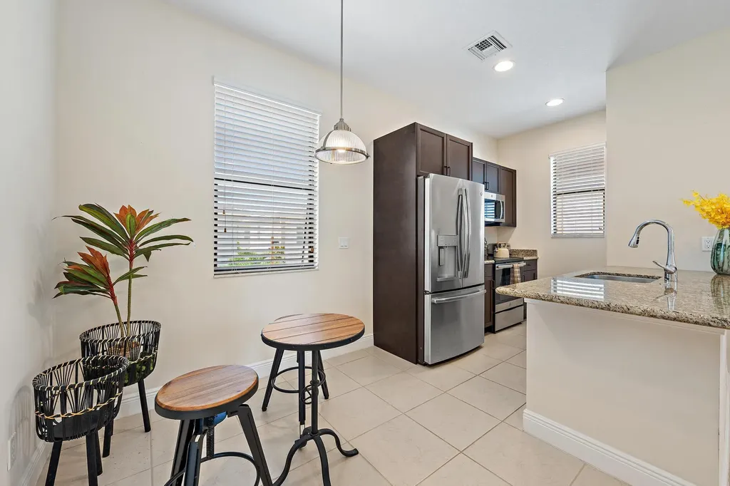 8023 Hobbes Way Palm Beach Gardens FL 33418