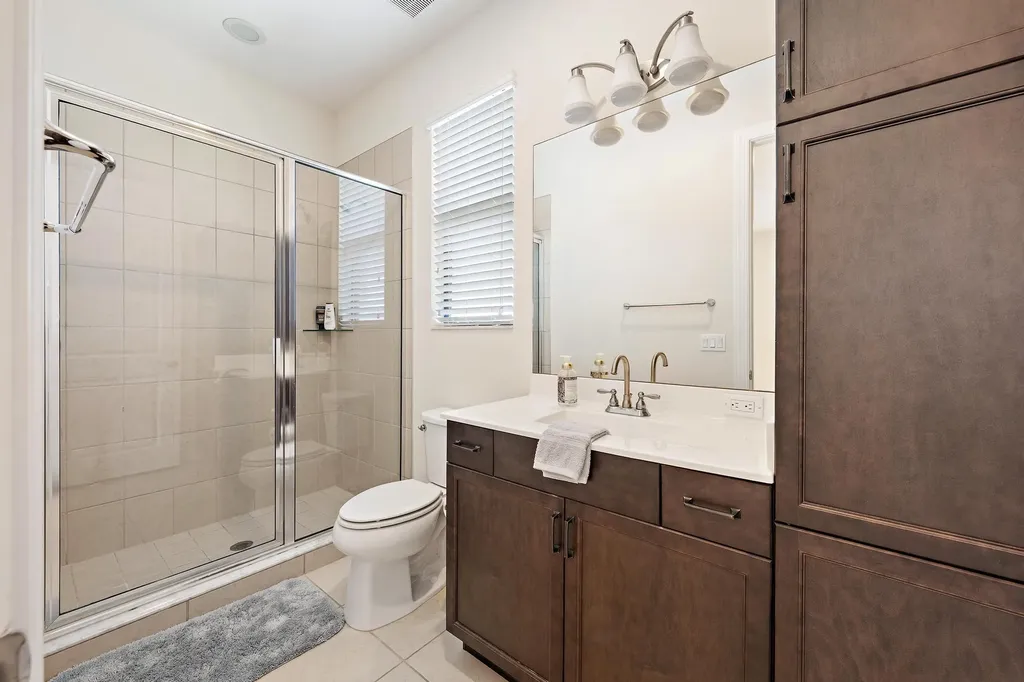 8023 Hobbes Way Palm Beach Gardens FL 33418