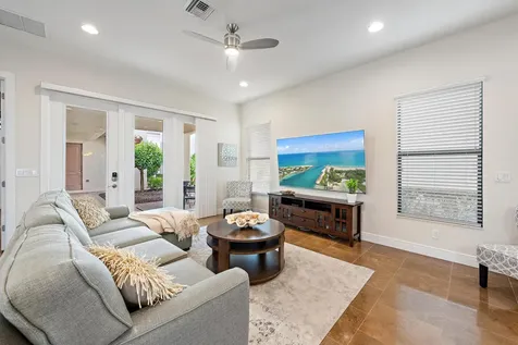 8023 Hobbes Way Palm Beach Gardens FL 33418