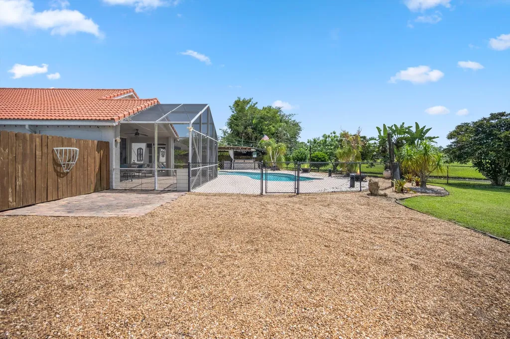 133 Nottingham Road Royal Palm Beach FL 33411