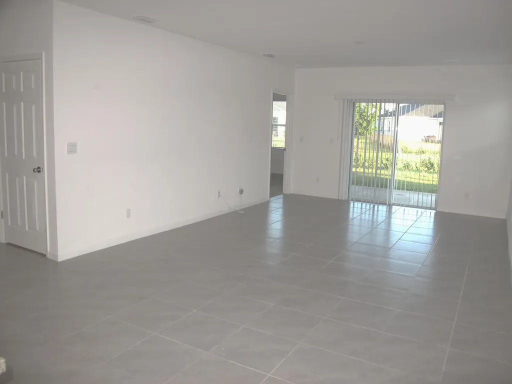 12221 Nettuno Way Port St Lucie FL 34987