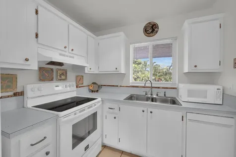 4 Garden Street Tequesta FL 33469