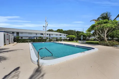 4 Garden Street Jupiter FL 33469