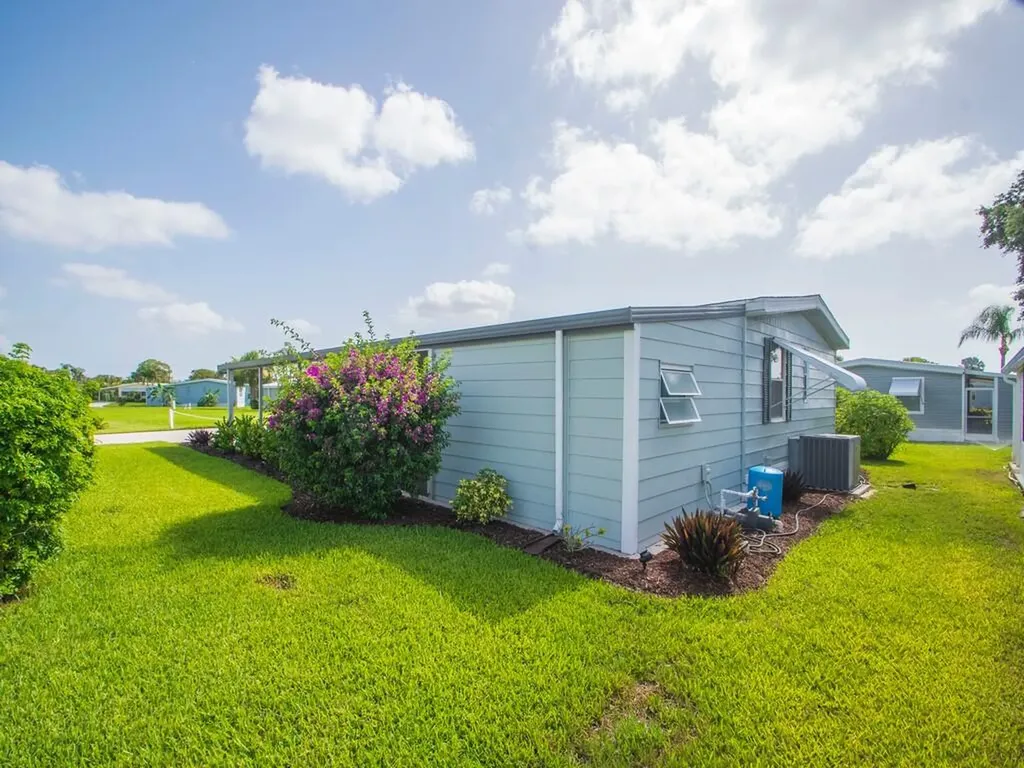 174 NE Emerald Drive Jensen Beach FL 34957