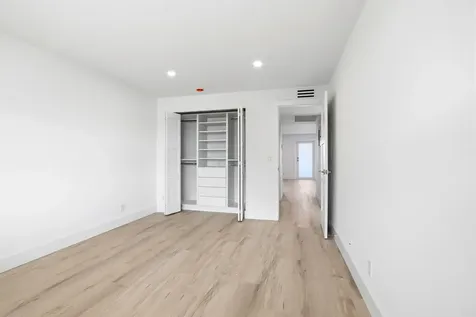 1023 Guildford Boca Raton FL 33434