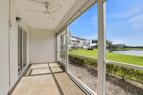1023 Guildford Boca Raton FL 33434