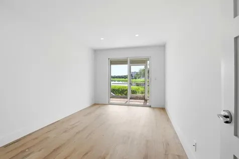 1023 Guildford Boca Raton FL 33434