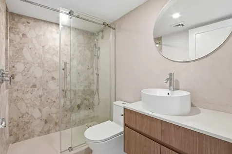 1023 Guildford Boca Raton FL 33434